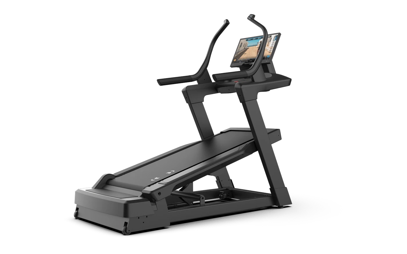 FREEMOTION i24 INCLINE TRAINER